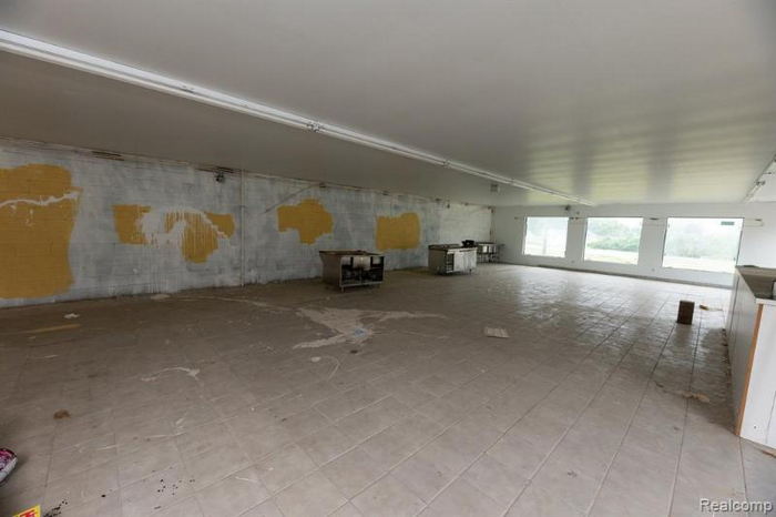 Old 23 Shopping Plaza - From Real Estate Listing
